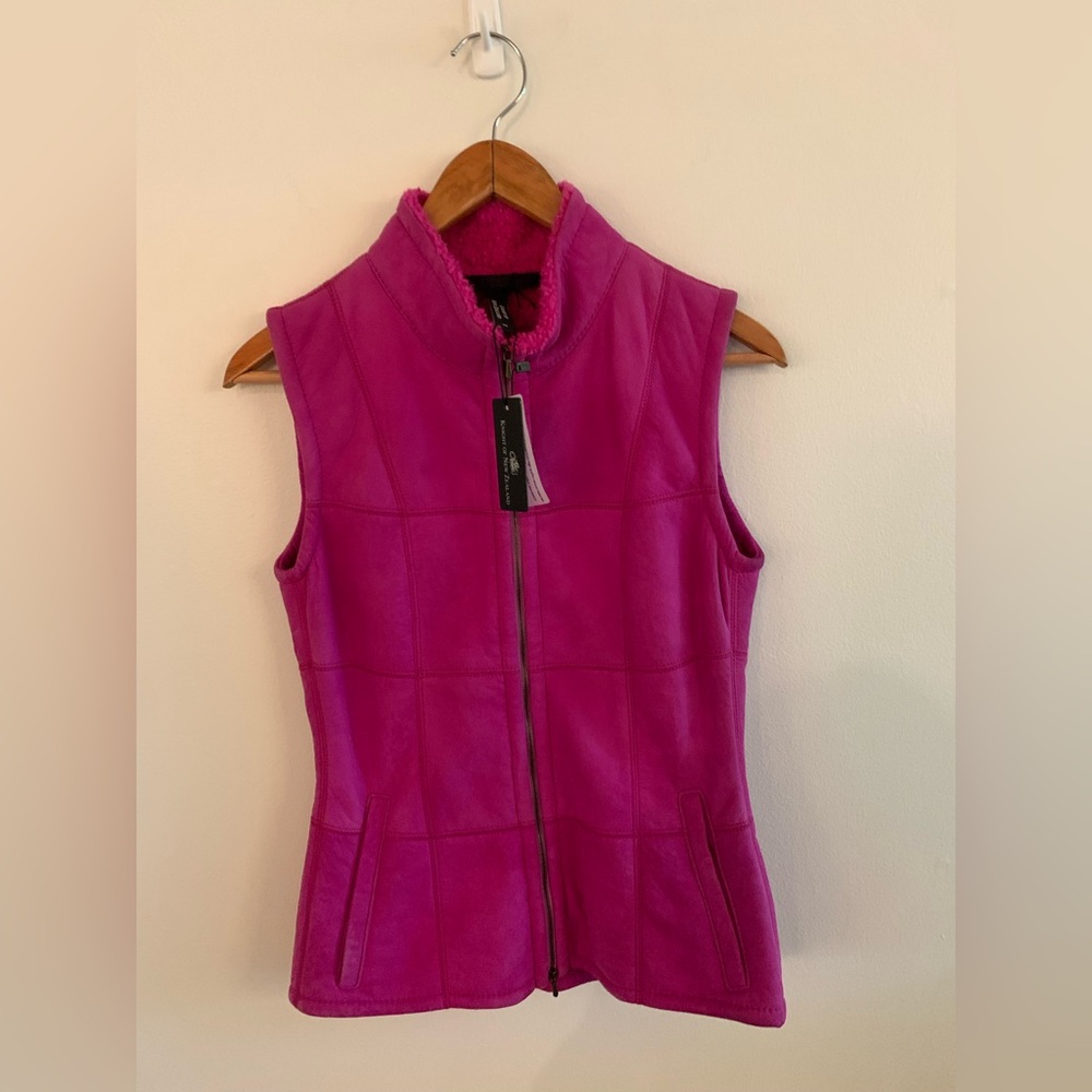 Knight of New Zealand Beautiful Pink Leather Vest!
